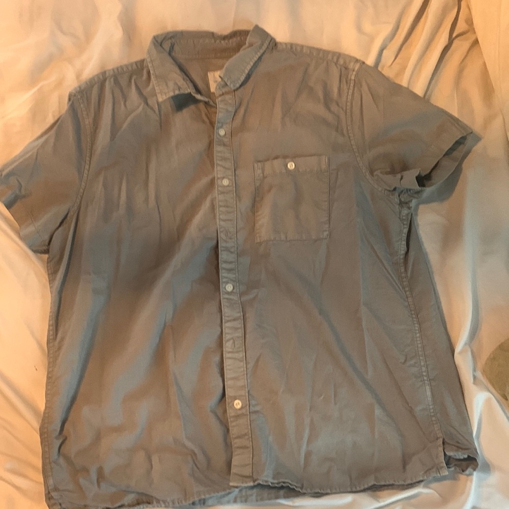 American Eagle Grey button-up collar shirt XL